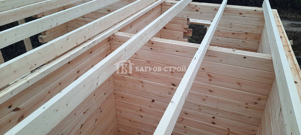 Баня брусовая 4х4.5 м. с террасой 1.5х4.0м, Тверская обл., Кимрский р-н.